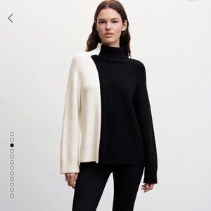 MANGO Two-tone Turtleneck Sweater M